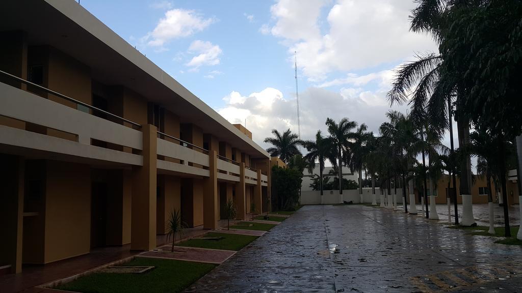 Tecnohotel Merida Norte Buitenkant foto