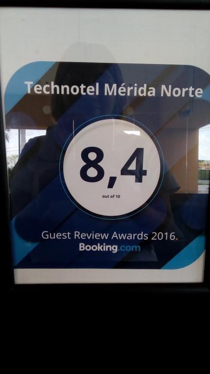 Tecnohotel Merida Norte Buitenkant foto
