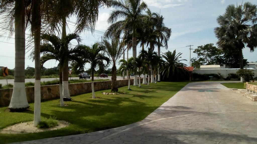 Tecnohotel Merida Norte Buitenkant foto