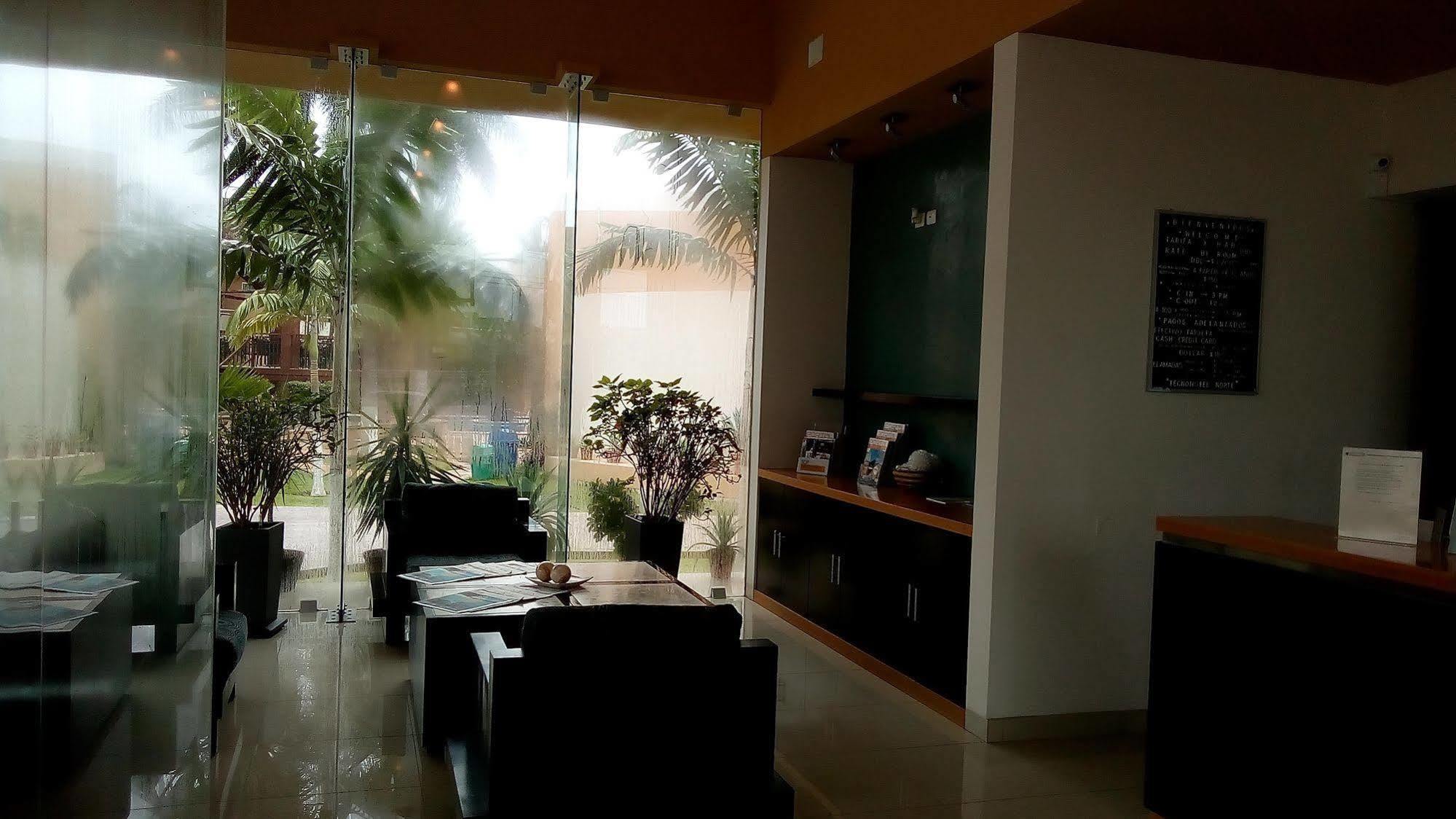 Tecnohotel Merida Norte Buitenkant foto