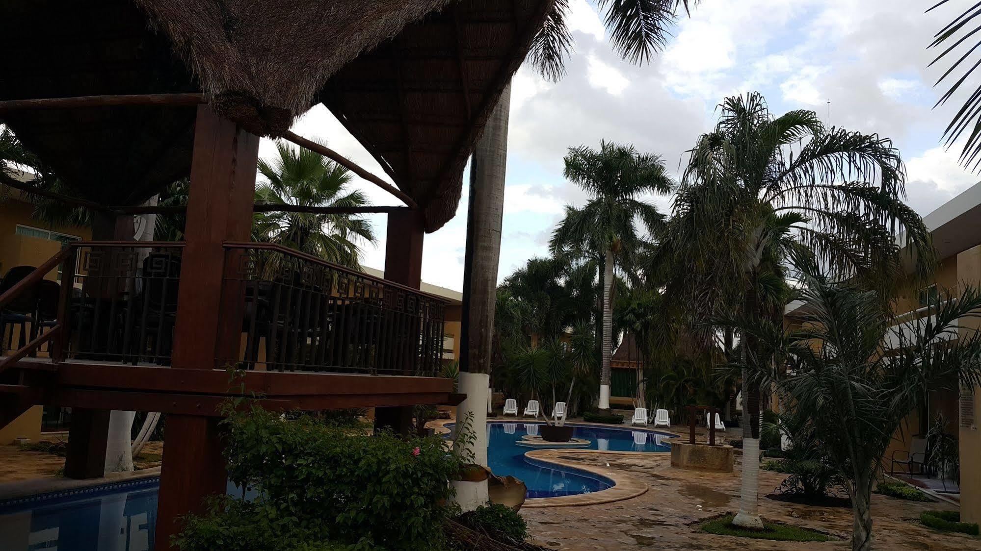 Tecnohotel Merida Norte Buitenkant foto