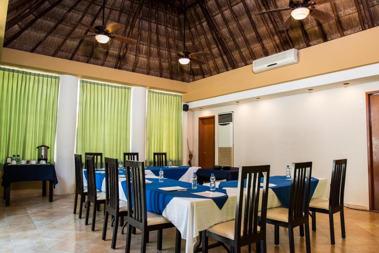 Tecnohotel Merida Norte Buitenkant foto