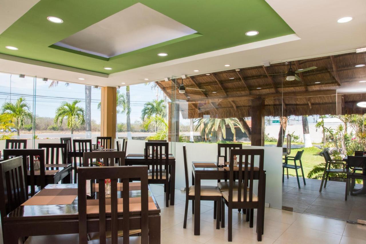 Tecnohotel Merida Norte Buitenkant foto